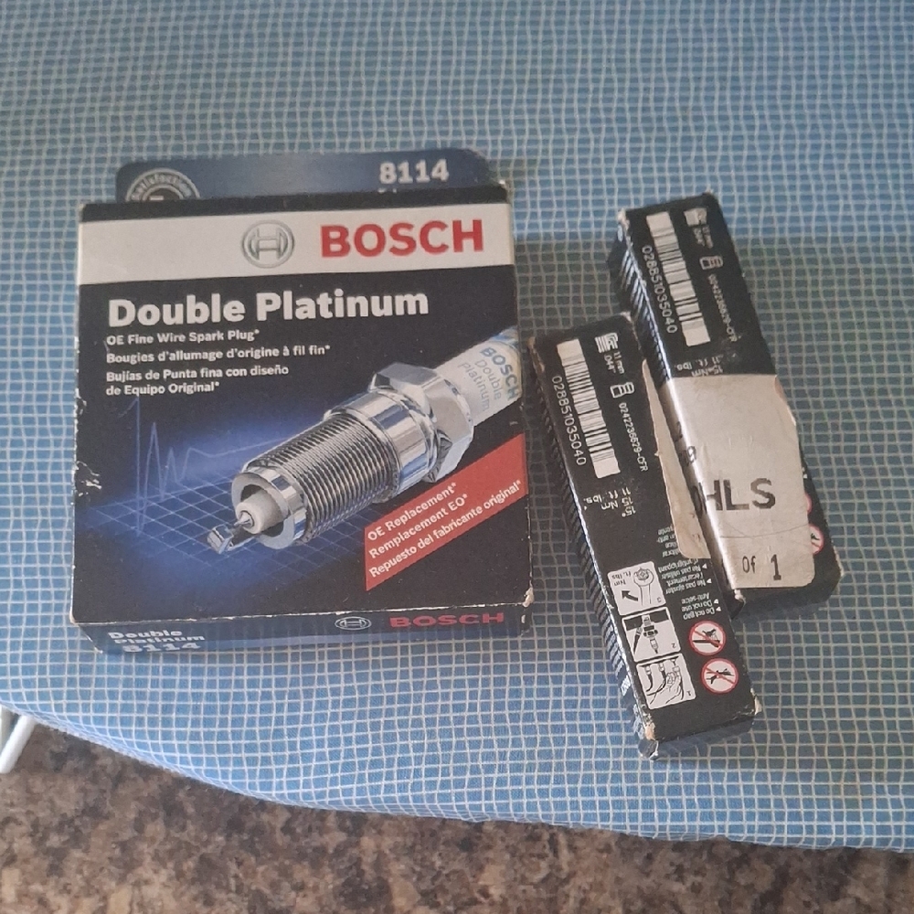 Double Platinum Spark Plug - Silver